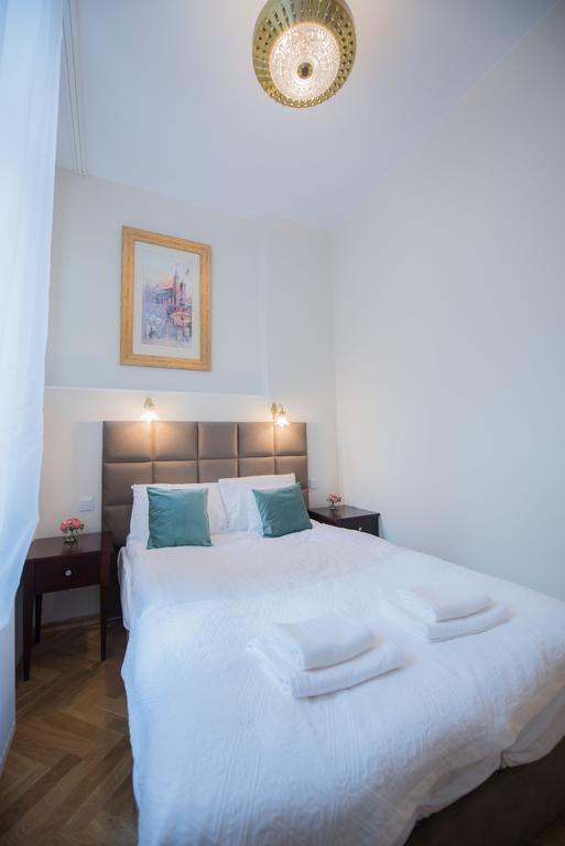 Mjz Apartments Old Town Krakow Ngoại thất bức ảnh